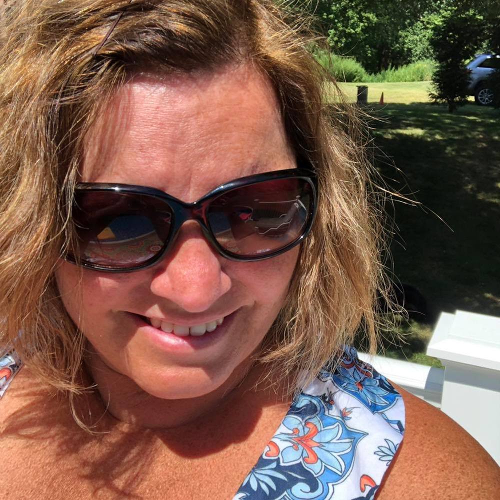 Meet your Posher, Sharon